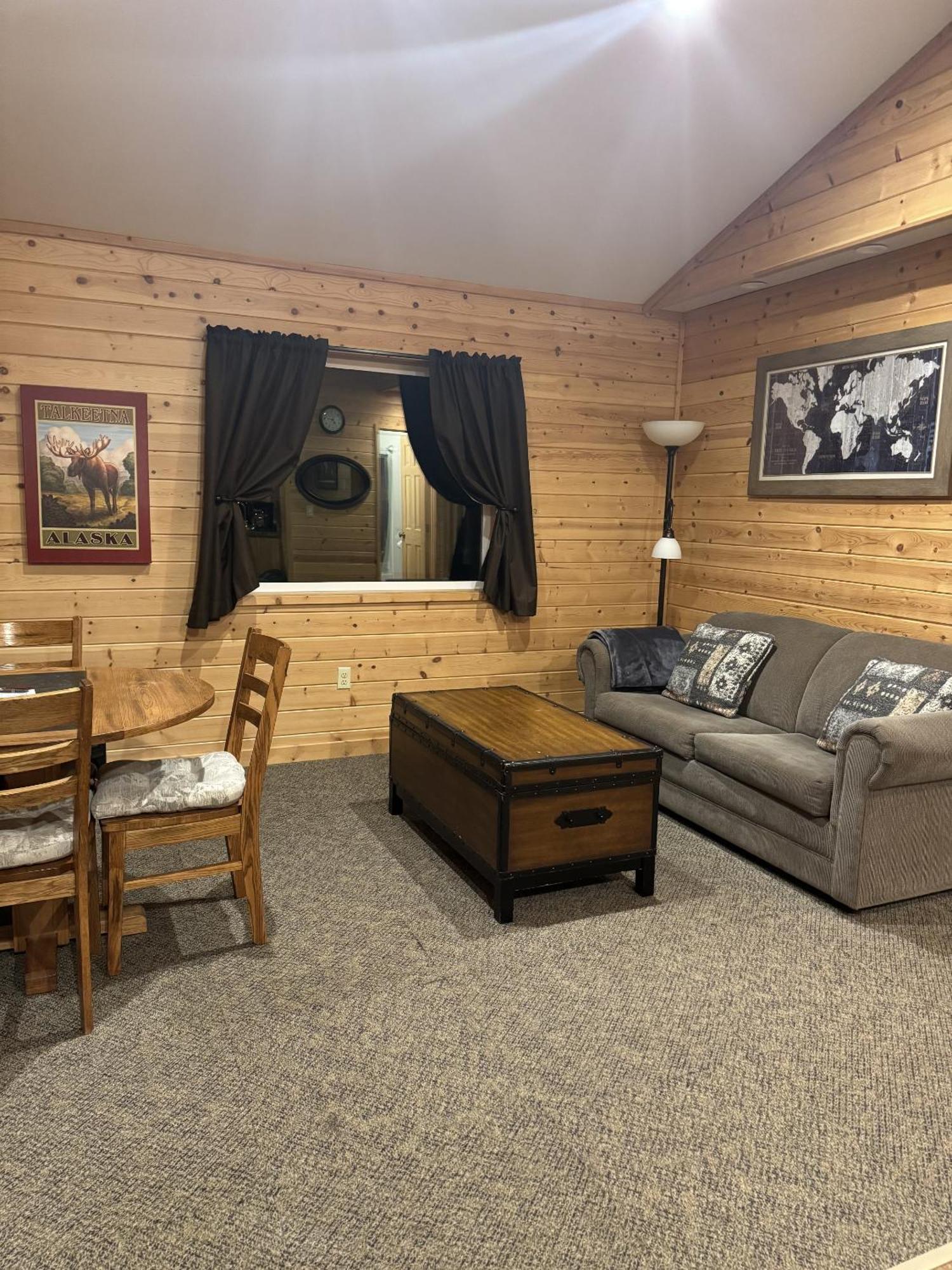 Susitna River Lodging, Backwoods Cabins ทัลคีทนา ภายนอก รูปภาพ
