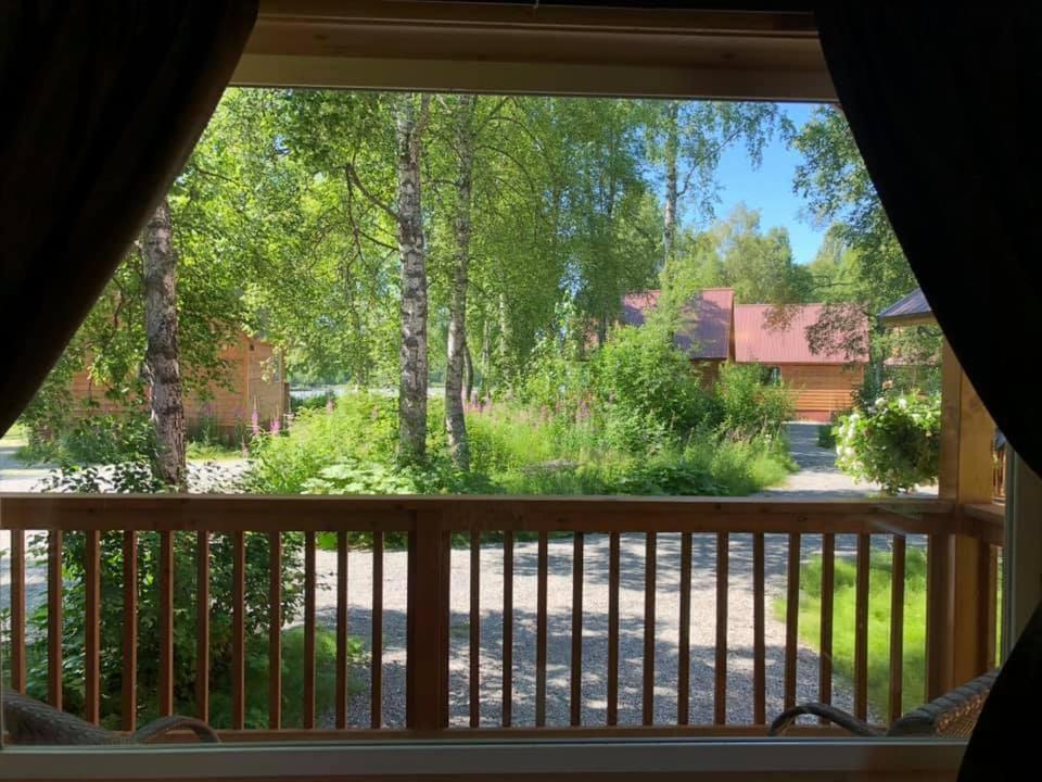 Susitna River Lodging, Backwoods Cabins ทัลคีทนา ภายนอก รูปภาพ